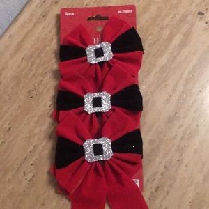 Santa Velvet Bows